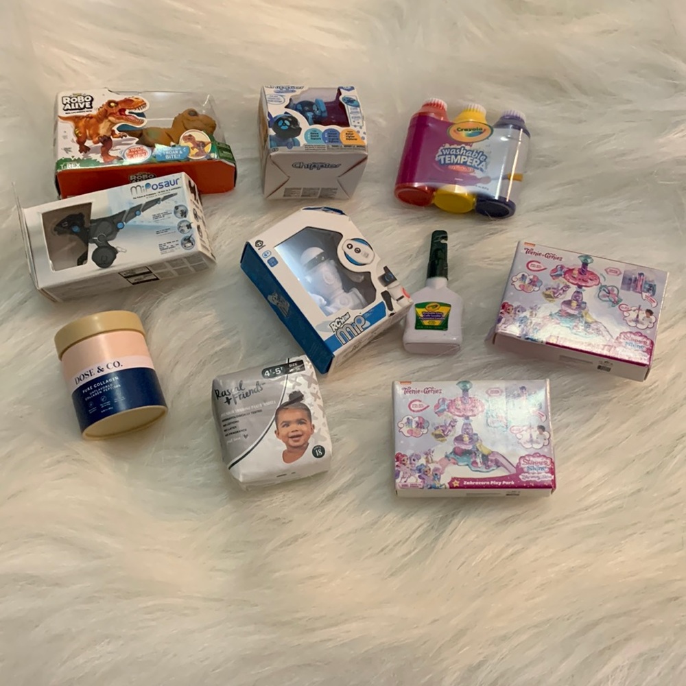 Mini brands